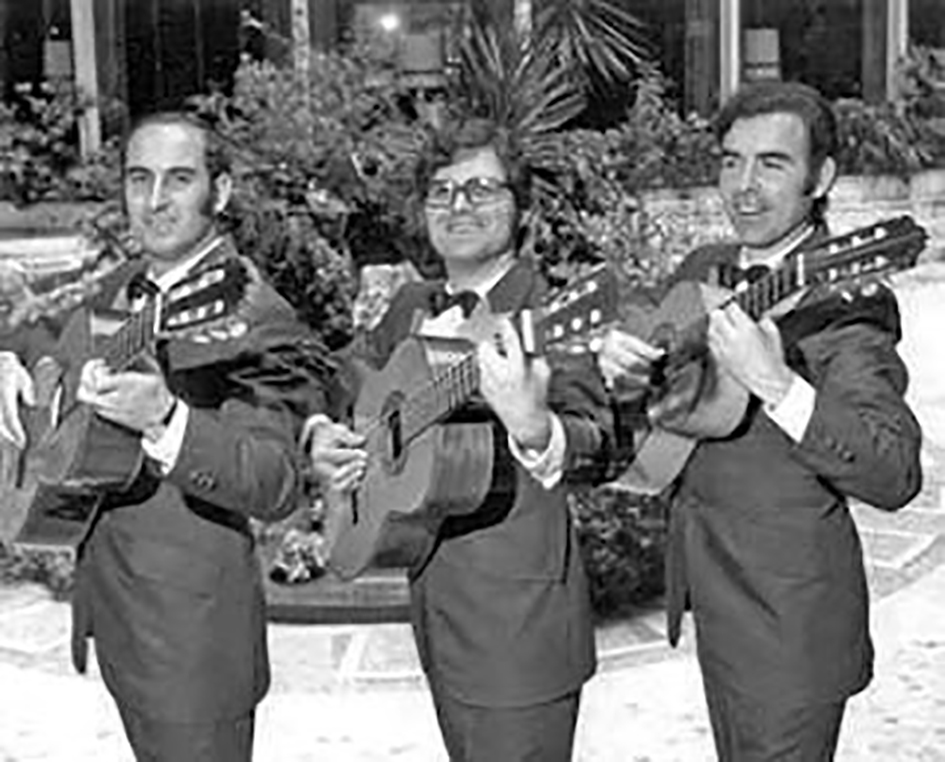 Los Bahía en 1965.Victor, Enrique y Ernesto.